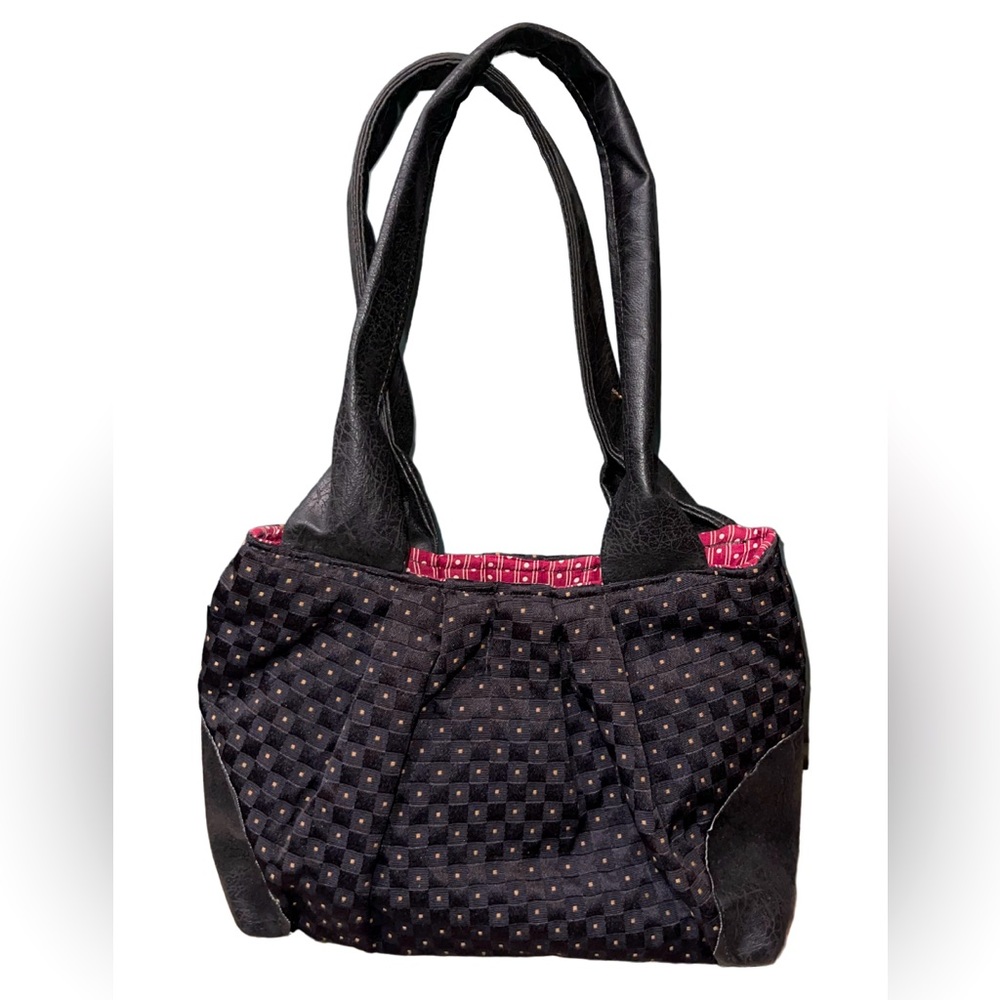 Rebekah Scott Designs Purse handbag Bag organizer Black tan polka dot pockets